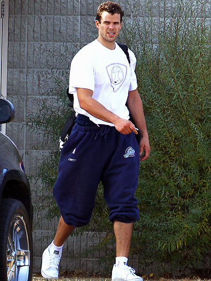 NO SWEAT
photo | Kris Humphries