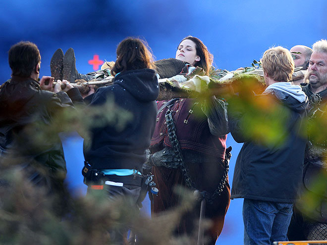 YOUR HIGHNESS  photo | Kristen Stewart