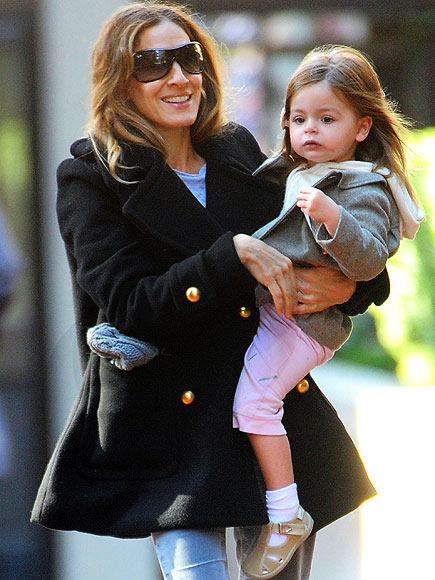 COAT CHECK
photo | Sarah Jessica Parker
