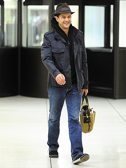 JOSHUA JACKSON photo | Joshua Jackson