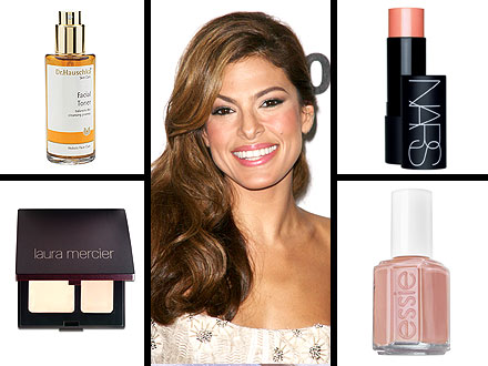 How to Nail Eva Mendes's Peachy Glow