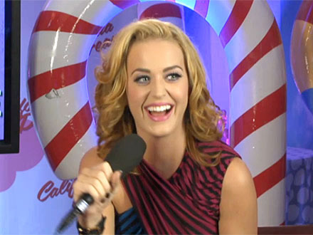 Katy Perry Goes Blonde Katy Perry Hair Color She's a ginger no more