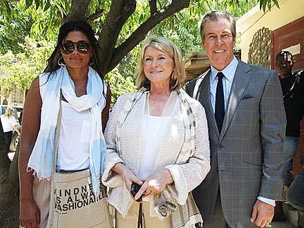 Martha Stewart, Rachel Roy in Haiti