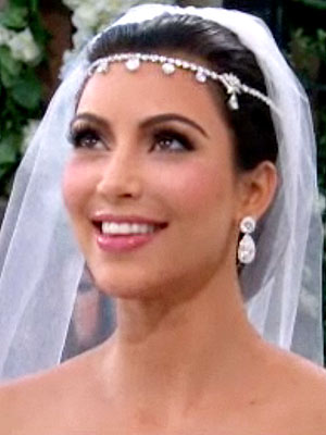 Kim Kardashian 39s Wedding Look Do You Like Her Headpiece