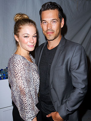 LeAnn Rimes, Eddie Cibrian Fashion Week
