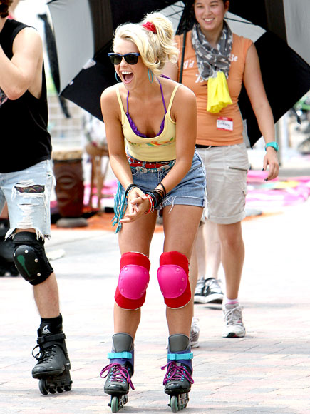 ROLL WITH IT photo | Julianne Hough