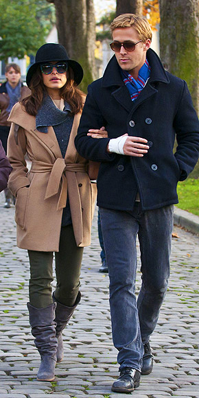 TRAVELING photo | Eva Mendes, Ryan Gosling