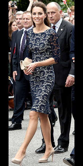 NAVY APPEAL photo | Kate Middleton