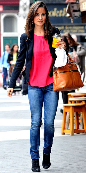 GIRL ABOUT TOWN photo | Pippa Middleton