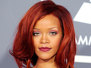 Grammy 2011 Beauty in 4 Steps | Rihanna