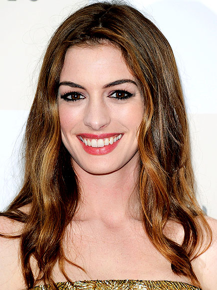 ANNE HATHAWAY'S MAKEUP photo | Anne Hathaway