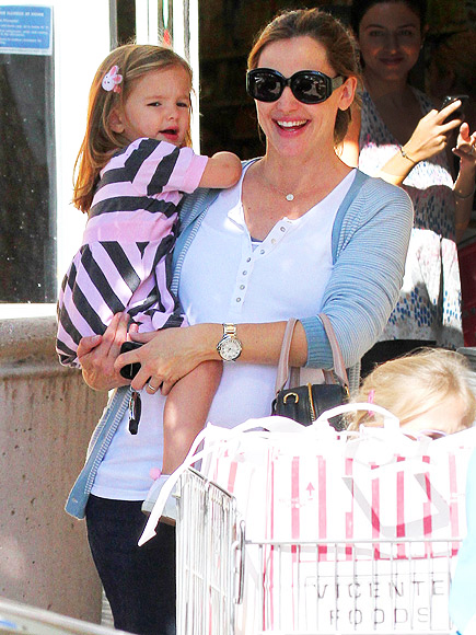 JENNIFER GARNER photo | Jennifer Garner