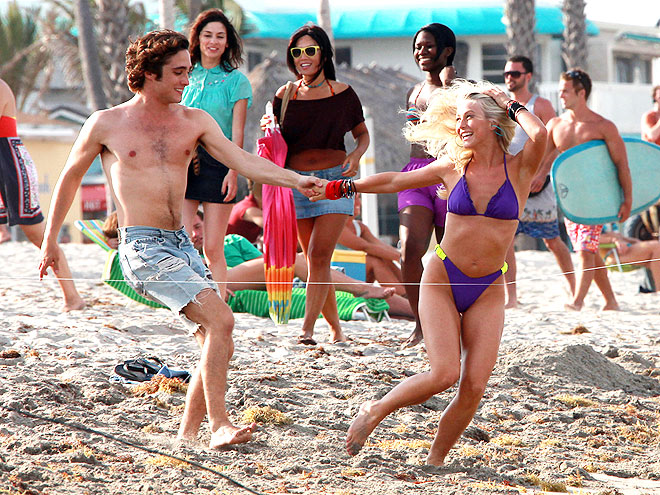 JULIANNE HOUGH photo | Julianne Hough