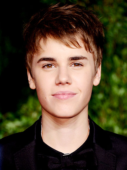 justin bieber hair template. justin bieber hair template. JUSTIN BIEBER#39;S HAIR MAGIC