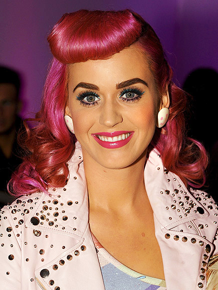 FESTIVE FRAGRANCE photo | Katy Perry