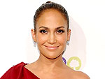 Jennifer's Bold Shoulder | Jennifer Lopez