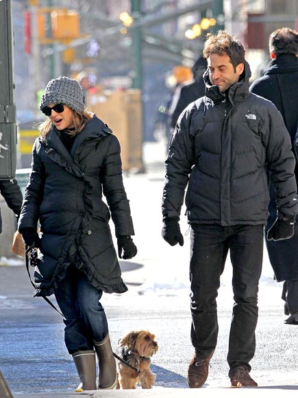 NATALIE PORTMAN'S COAT photo | Natalie Portman