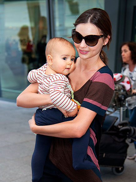 MIRANDA KERR'S SUNGLASSES photo | Miranda Kerr