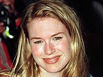 13 Years Ago: Renée Zellweger Never Leaves Home Without Her Dog