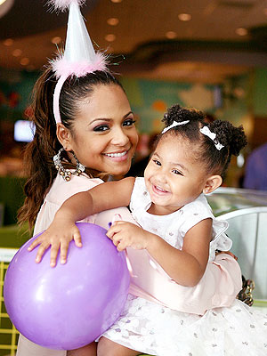 Christina Milian Baby Pictures on Christina Milian Celebrates Violet   S 2nd Birthday     Moms   Babies