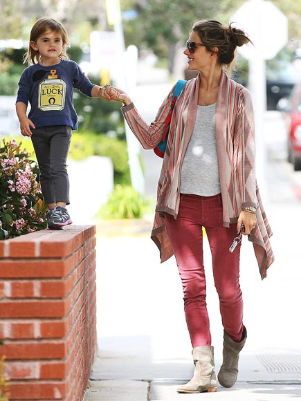 WALK THIS WAY
photo | Alessandra Ambrosio