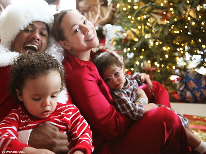 FESTIVE FOURSOME photo | Mariah Carey, Nick Cannon