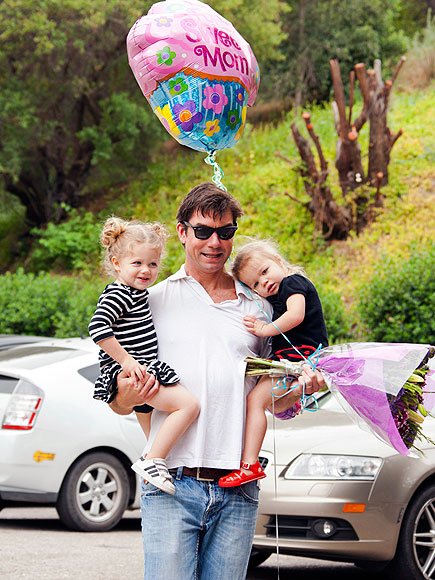 JERRY, CHARLIE & DOLLY O'CONNELL photo | Jerry O'Connell