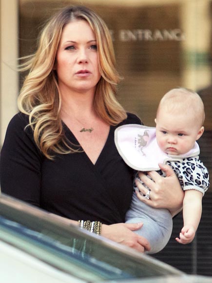 SADIE LENOBLE photo | Christina Applegate