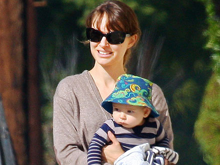 Natalie Portman Takes Her Son to the Ballet