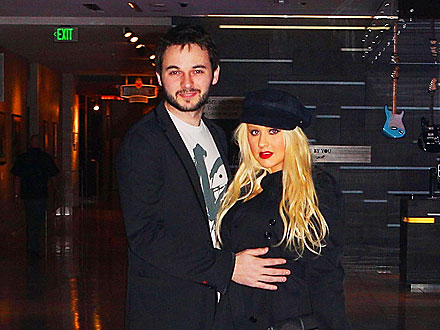 Christina Aguilera Parties in San Diego with Her Boyfriend  and Her Son! | Christina Aguilera