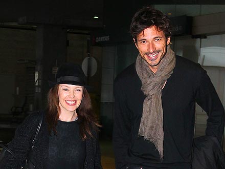 Kylie Minogue & Beau Check Out Cirque Du Soleil