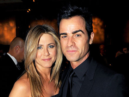 http://img2.timeinc.net/people/i/2012/features/cita/120213/jennifer-aniston-440.jpg