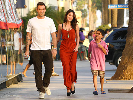 Megan Fox, Brian Austin Green & His Son Hit the Nail Salon | Anna Paquin, Brian Austin Green