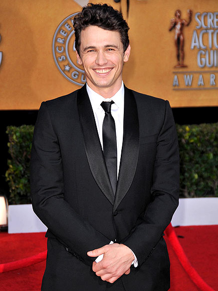 BLACK-TIE BABE photo | James Franco