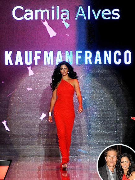 MODEL CITIZEN
photo | Camila Alves, Matthew McConaughey