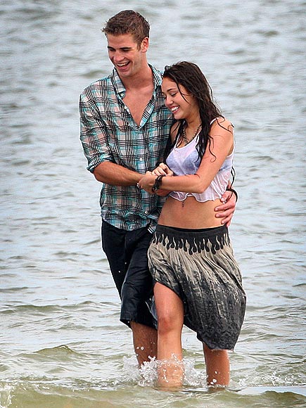 SAVANNAH, GA.
photo | Liam Hemsworth, Miley Cyrus