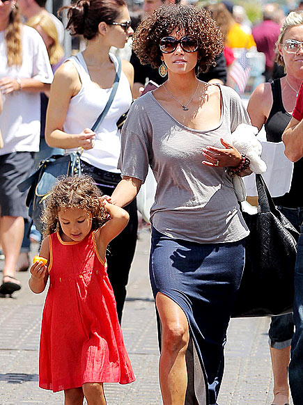 HALLE BERRY
photo | Halle Berry
