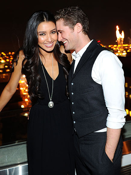 PDA PAIR
photo | Matthew Morrison