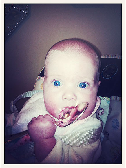 IN AWE
photo | Tori Spelling