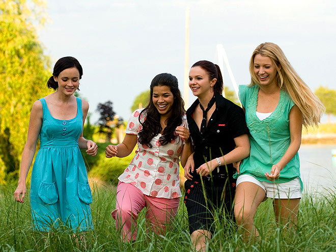 FAST FRIENDS photo | Alexis Bledel, Amber Tamblyn, America Ferrera, Blake Lively
