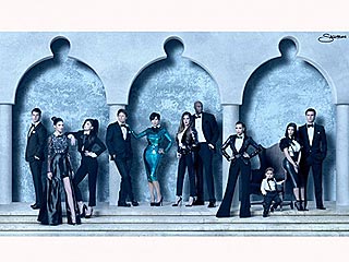 PHOTO: See the Kardashians' – 3D! – Christmas Card