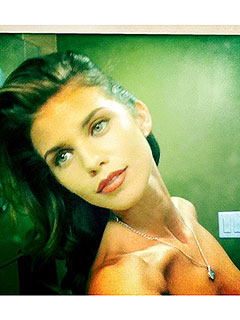 Whoops! AnnaLynne McCord (Accidentally!) Posts Topless Twitter Pic | AnnaLynne McCord