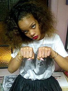 Rihanna Shows Off 'Thug Life' Tattoo on Her Knuckles | Rihanna