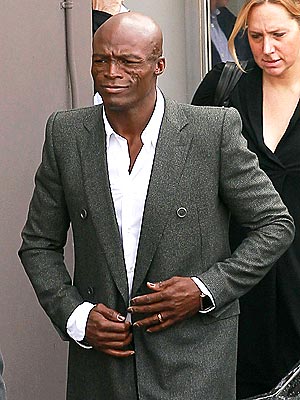 Seal Still Wears Wedding Ring After Split from Heidi Klum