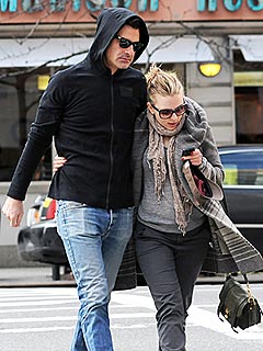 Scarlett Dishes on 'Remarkably Good' Beau Nate Naylor | Scarlett Johansson