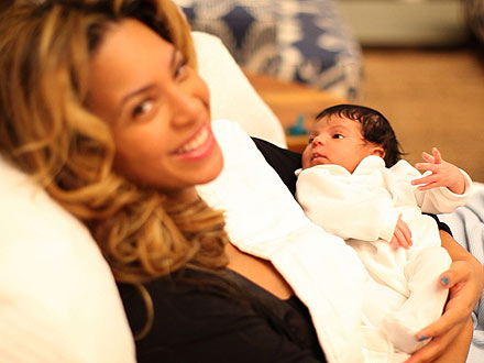 Beyoncé, Jay-Z Release Photos of Blue Ivy | Beyonce Knowles, Jay-Z