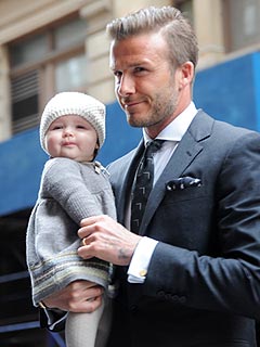 PHOTO: David Beckham and Baby Harper Do Brunch in SoHo | David Beckham