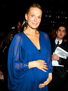 See Molly Sims's Baby Bump at Five Months | Molly Sims
