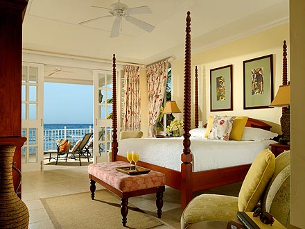 Prince Harry Charms Jamaican Hotel Staff| The Royals, Prince Harry, Queen Elizabeth II