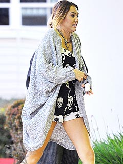 Miley Cyrus Gets Stitches | Miley Cyrus